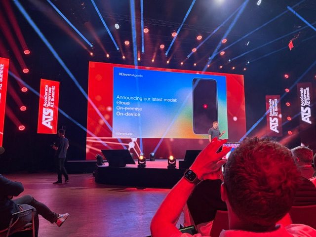 Keynote at Accelerate Tomorrow: presenting new AI models on stage